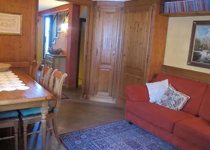 Ada * ברויל-קרוויניה